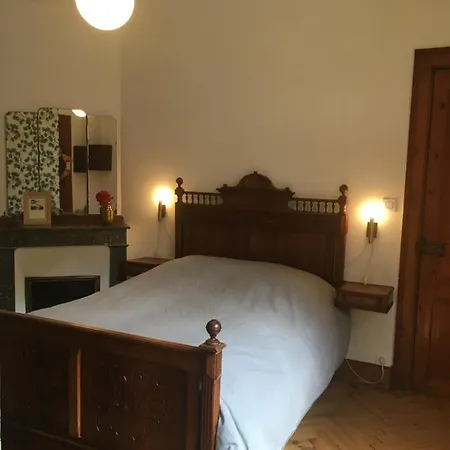 Charmant Appartement Sur Cour, Le Berlingott Bagneres-de-Bigorre Exterior photo
